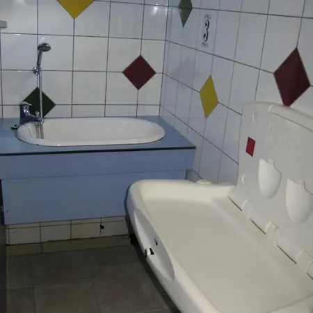 Camping 3 Etoiles - Piscine - Efaaea