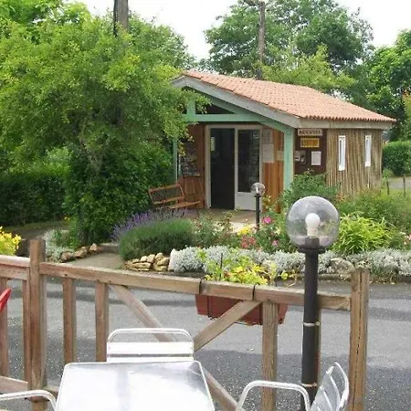 Campsite 3 Etoiles - Piscine - Efaaea *